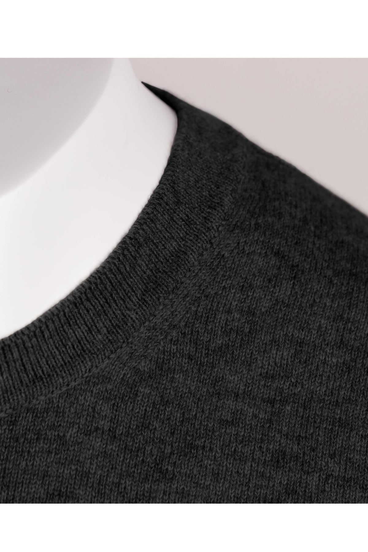 Pull classique en cachemire pour homme