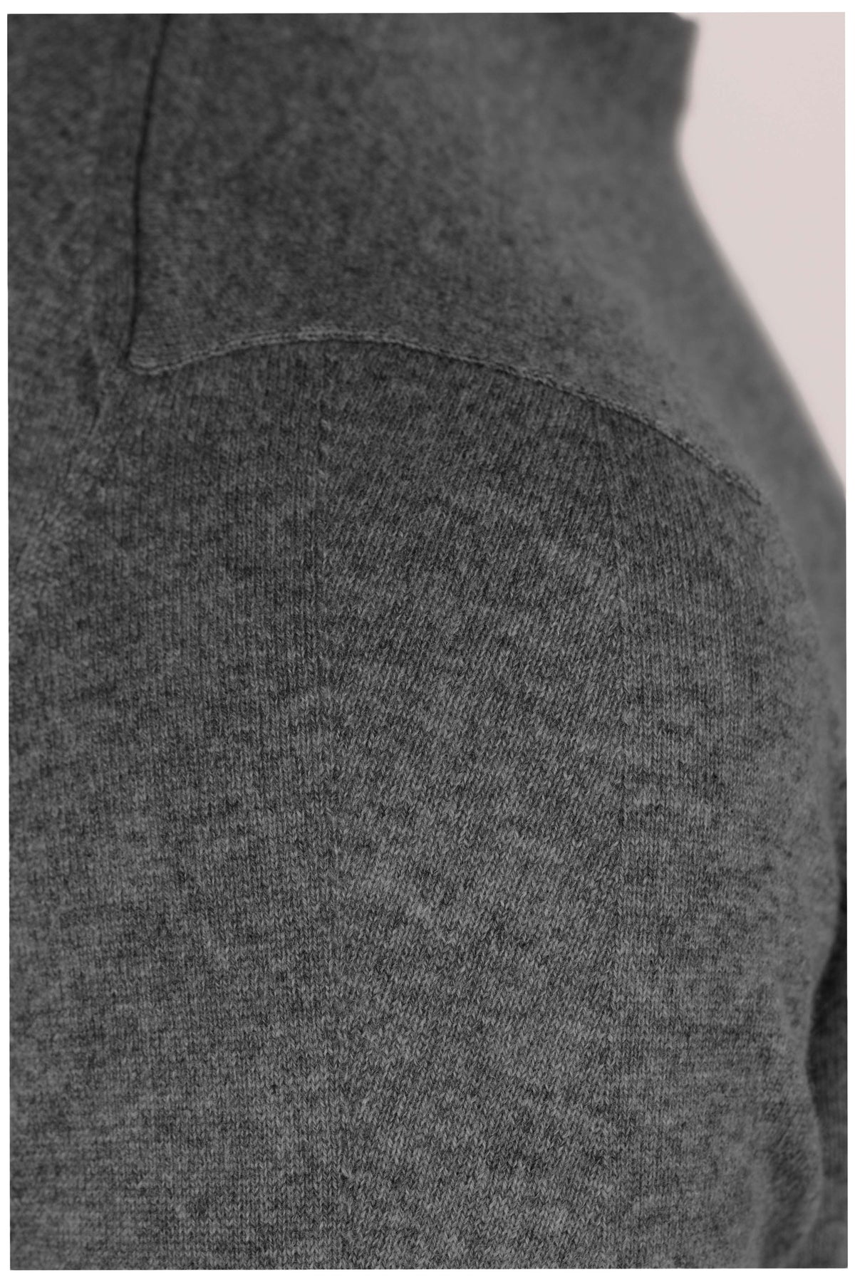 Pull classique en cachemire pour homme