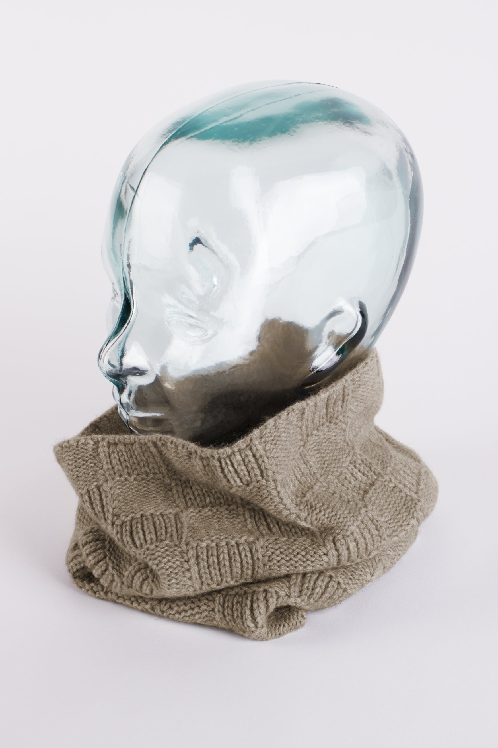 Checked cashmere snood in Dark Natural