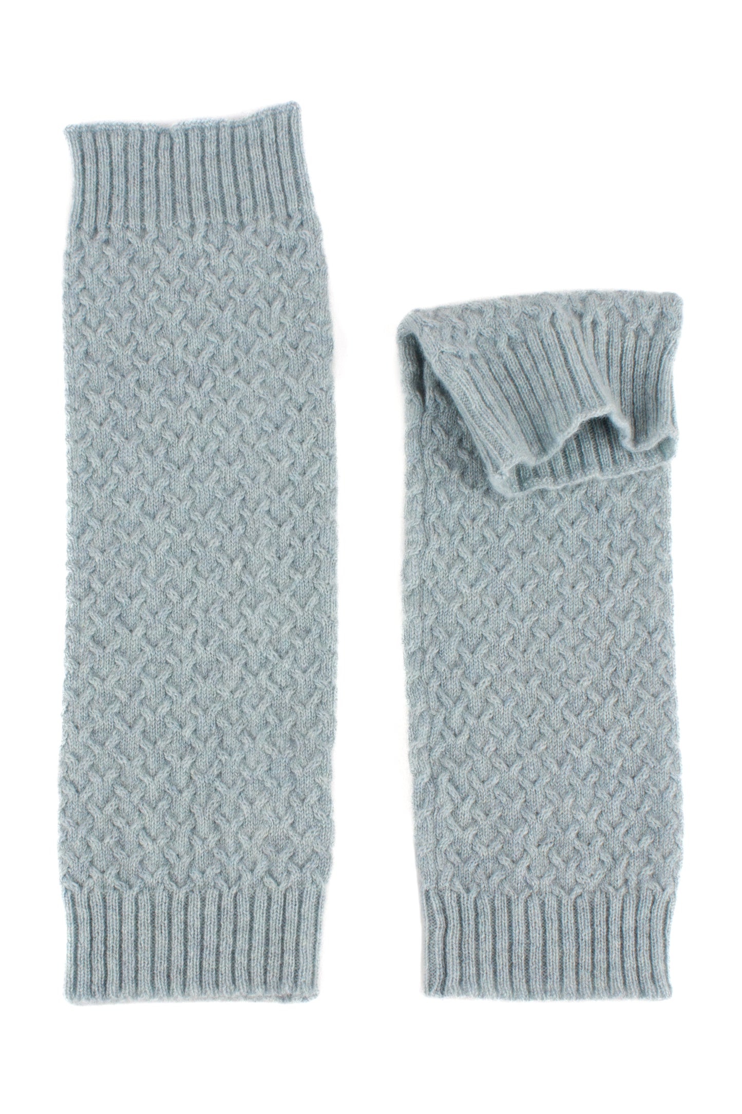 Silver grey knitted staghorn cable cashmere arm warmers