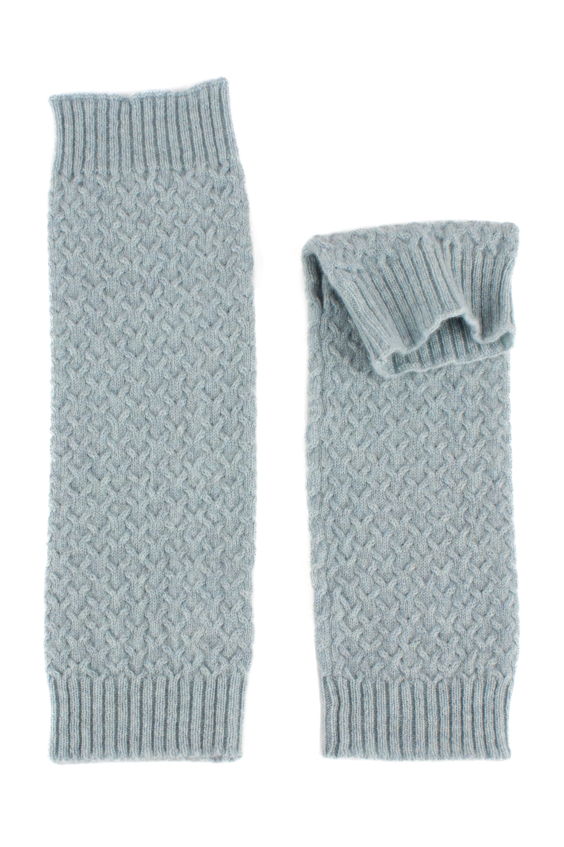 Silver grey knitted staghorn cable cashmere arm warmers